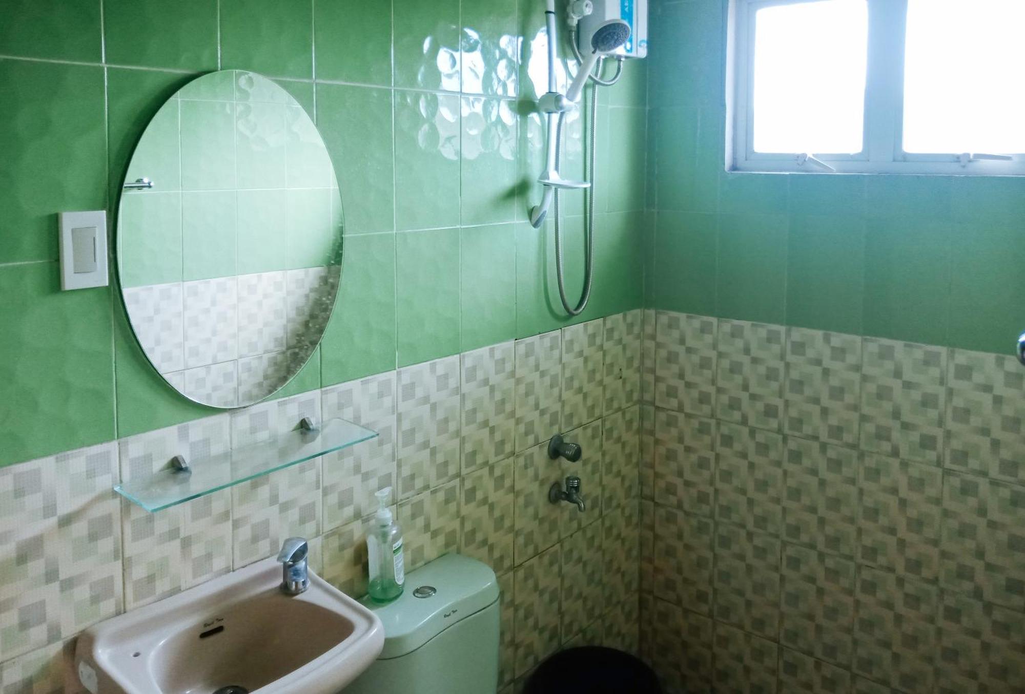 Villa Asuncion Country Inn And Resort Iloilo By Reddoorz Tigbauan Quarto foto